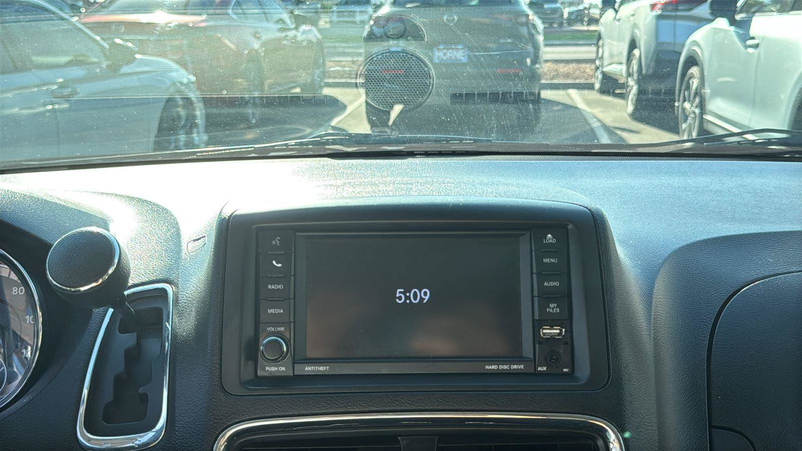 Used 2019 Dodge Grand Caravan SE FWD image 15