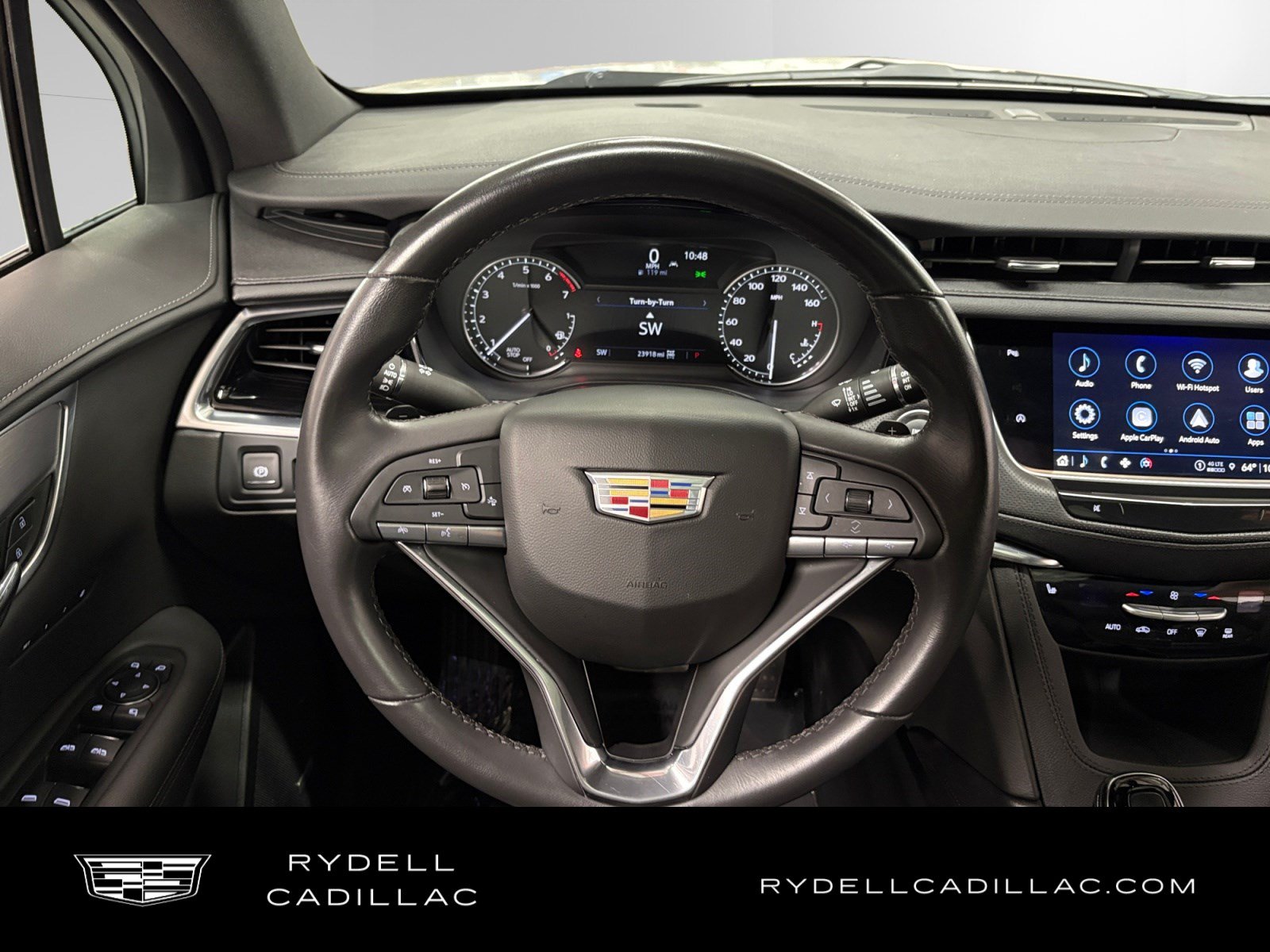 Certified 2025 Cadillac XT6 Luxury AWD/4WD image 13