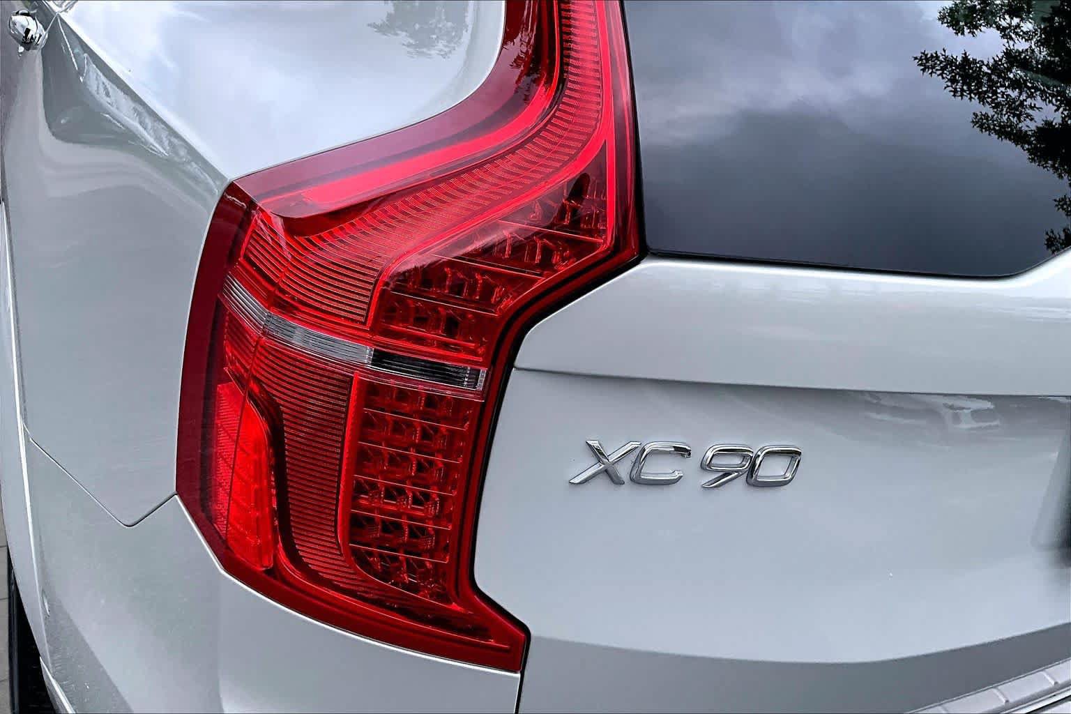 Used 2022 Volvo XC90 T6 Inscription w/ Advanced Package AWD/4WD image 29