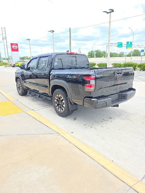 Used 2023 Nissan Frontier Pro-X w/ Tow Package RWD image 6
