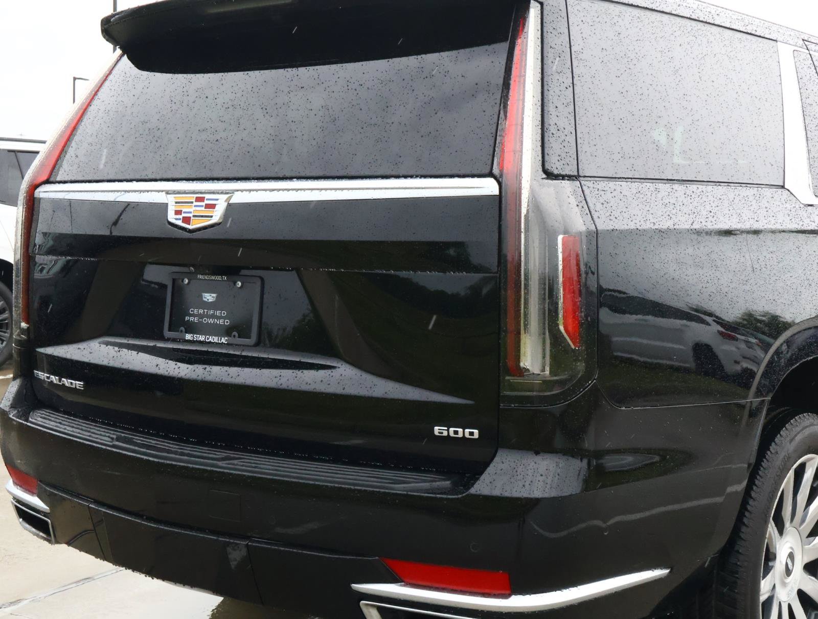 Certified 2024 Cadillac Escalade ESV Premium Luxury Platinum AWD/4WD image 11