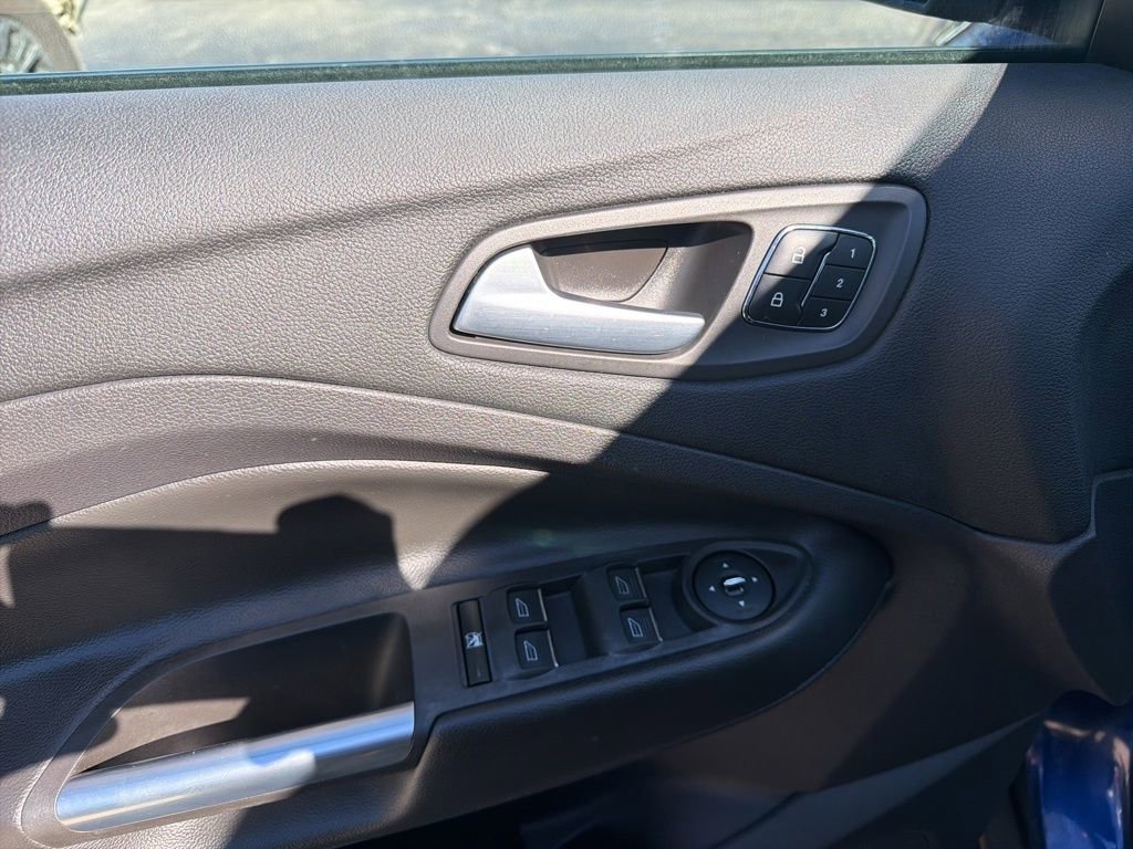 Used 2014 Ford Escape Titanium image 26
