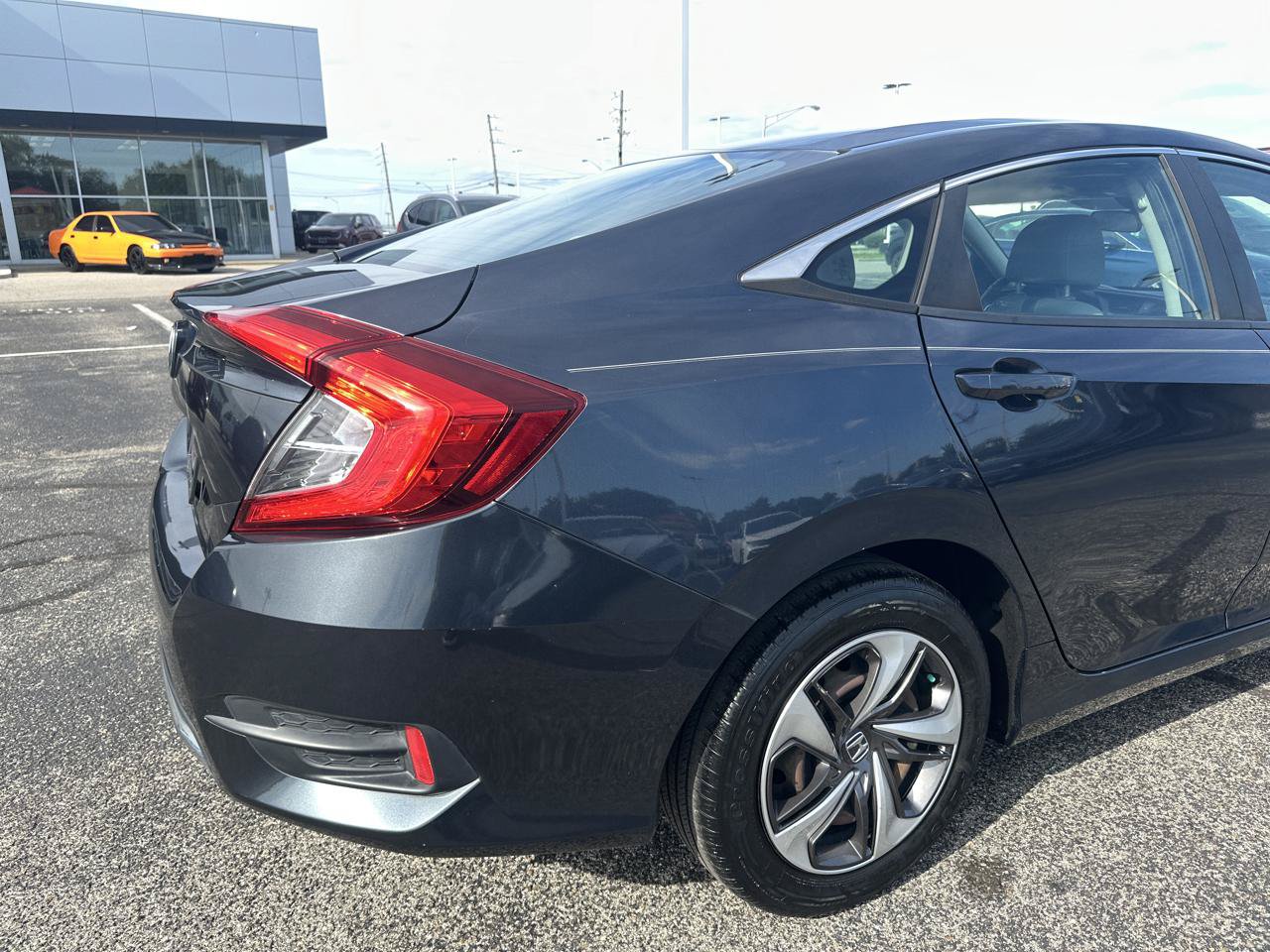 Used 2019 Honda Civic LX image 14