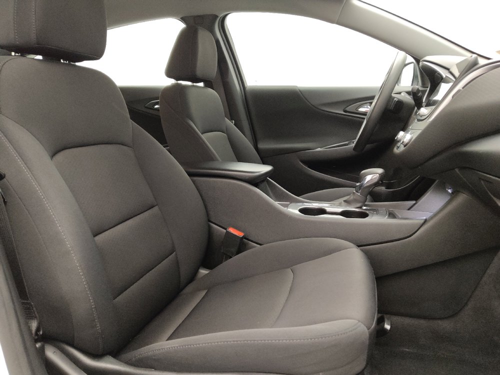 Used 2024 Chevrolet Malibu LS image 18