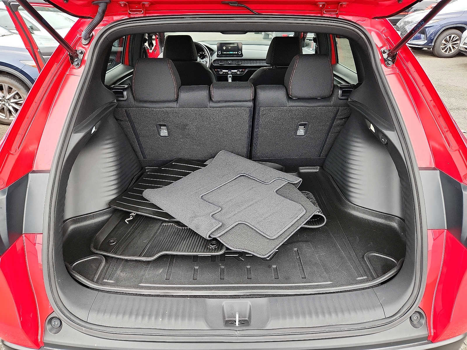 Used 2024 Honda HR-V Sport image 28