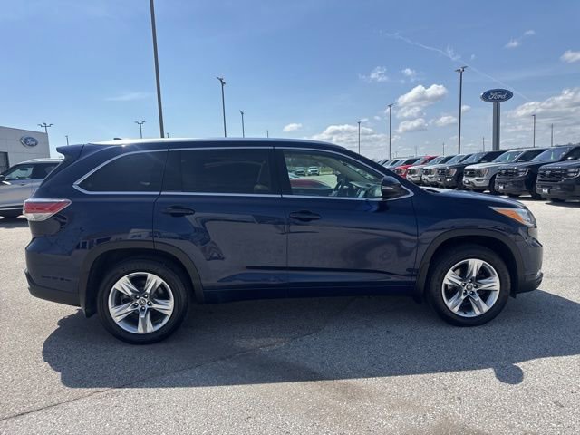 Used 2016 Toyota Highlander Limited Platinum AWD/4WD image 2