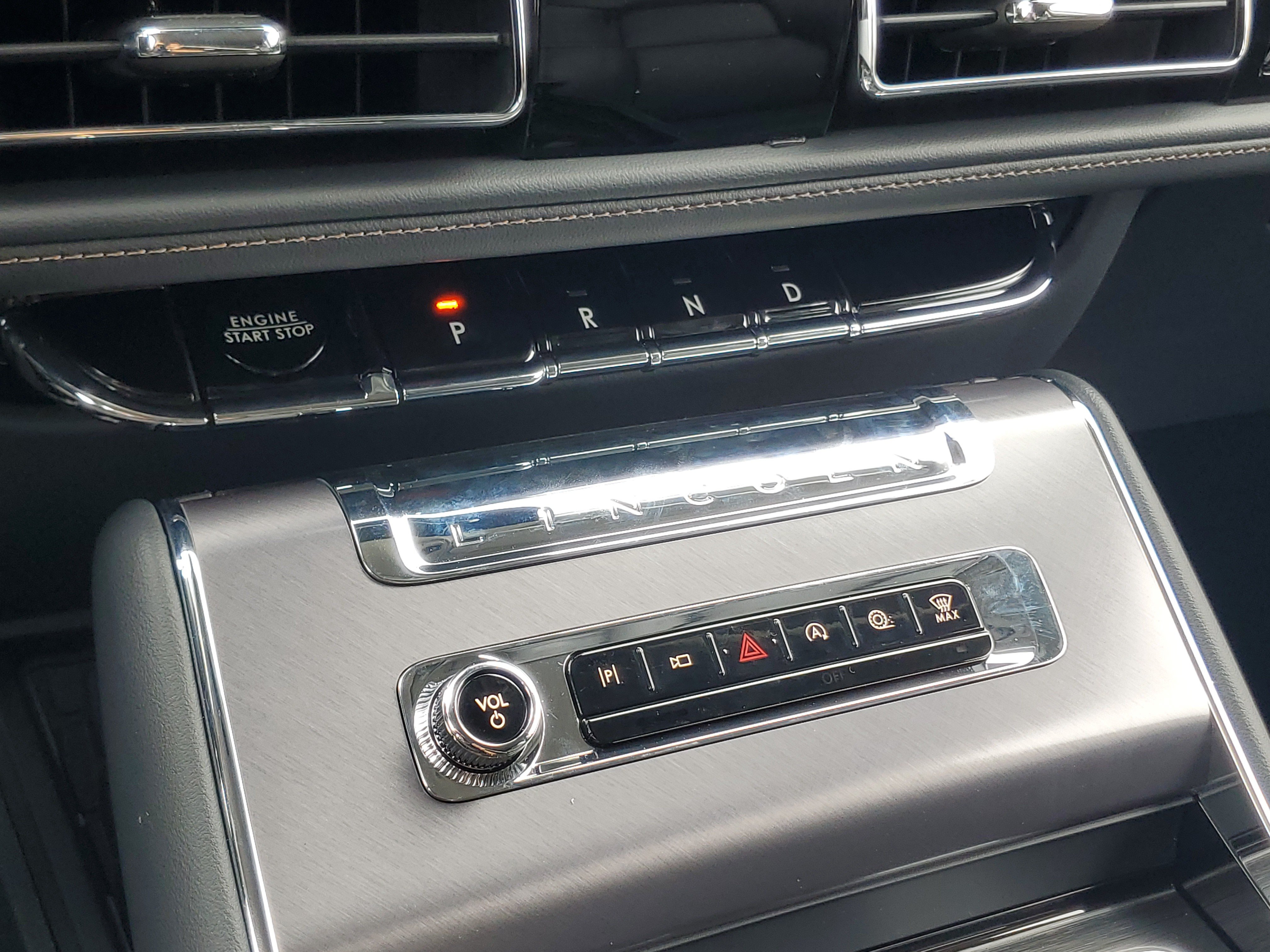 New 2026 Lincoln Aviator AWD image 21