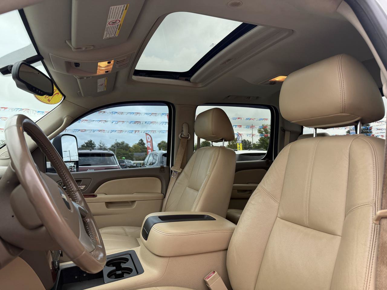Used 2012 Chevrolet Silverado 2500 LTZ w/ LTZ Plus Package AWD/4WD image 15
