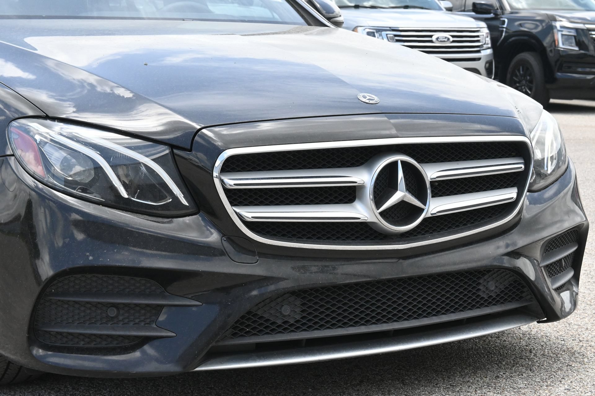 Used 2017 Mercedes-Benz E 300 image 25