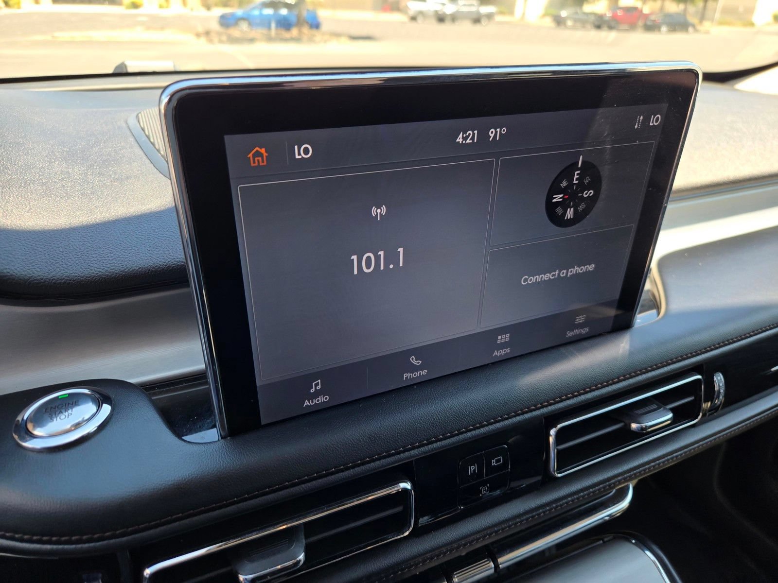 Used 2024 Lincoln Aviator 2WD w/ Premium Package image 19