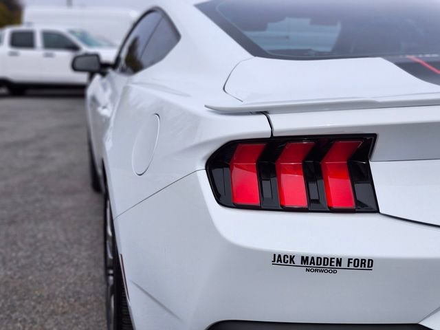 Certified 2024 Ford Mustang GT Premium image 9