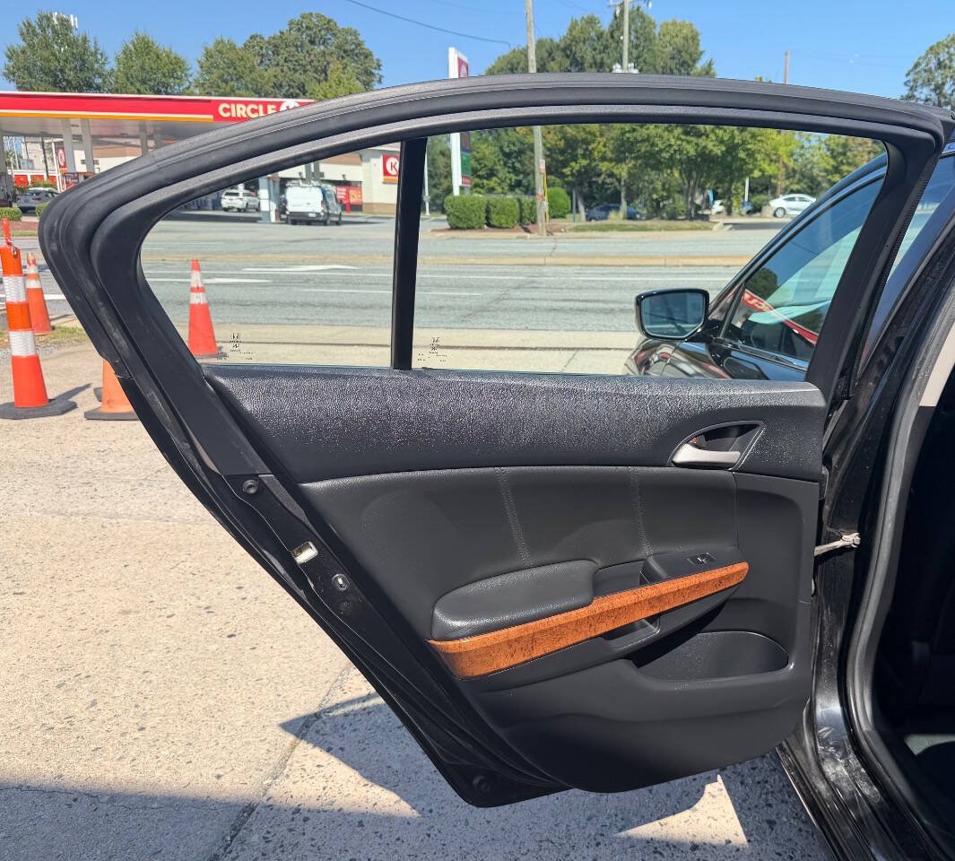 Used 2012 Honda Accord EX-L image 11