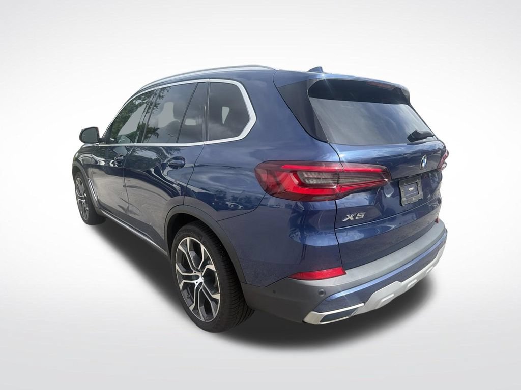 Used 2021 BMW X5 sDrive40i w/ Parking Assistance Package RWD image 4