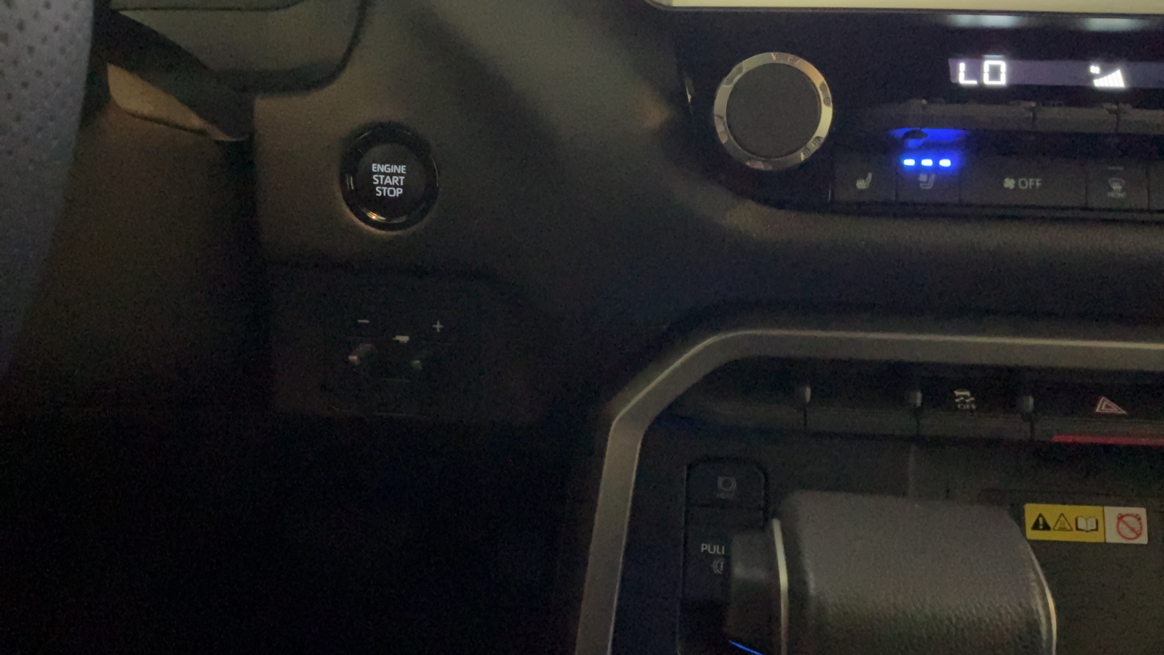 Certified 2025 Toyota Tundra Limited AWD/4WD image 16