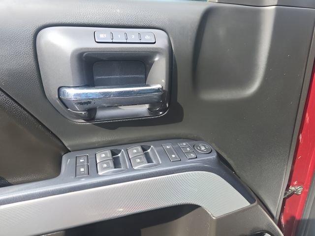 Used 2017 Chevrolet Silverado 2500 LTZ w/ Vortec Plus Package AWD/4WD image 11
