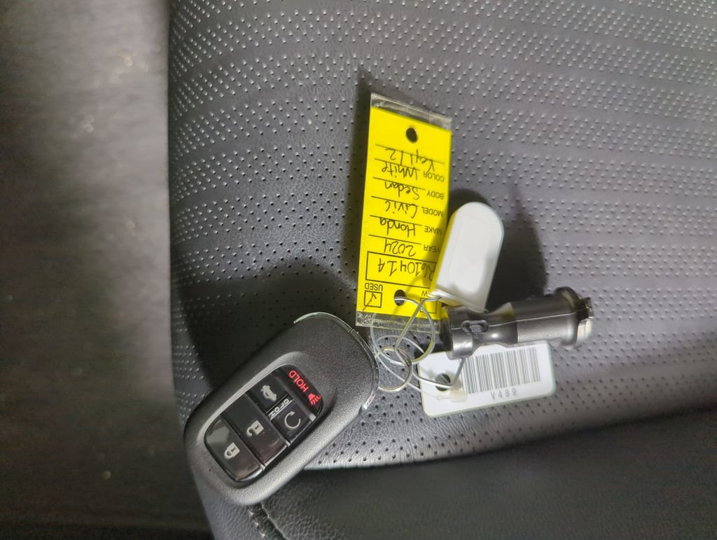 Certified 2024 Honda Civic Touring image 24
