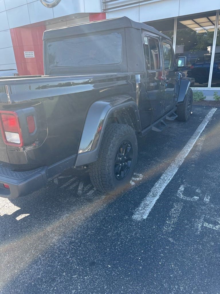 Used 2021 Jeep Gladiator Sport AWD/4WD image 11