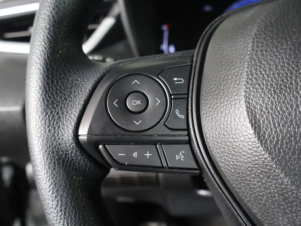 Used 2026 Toyota Corolla LE FWD image 38