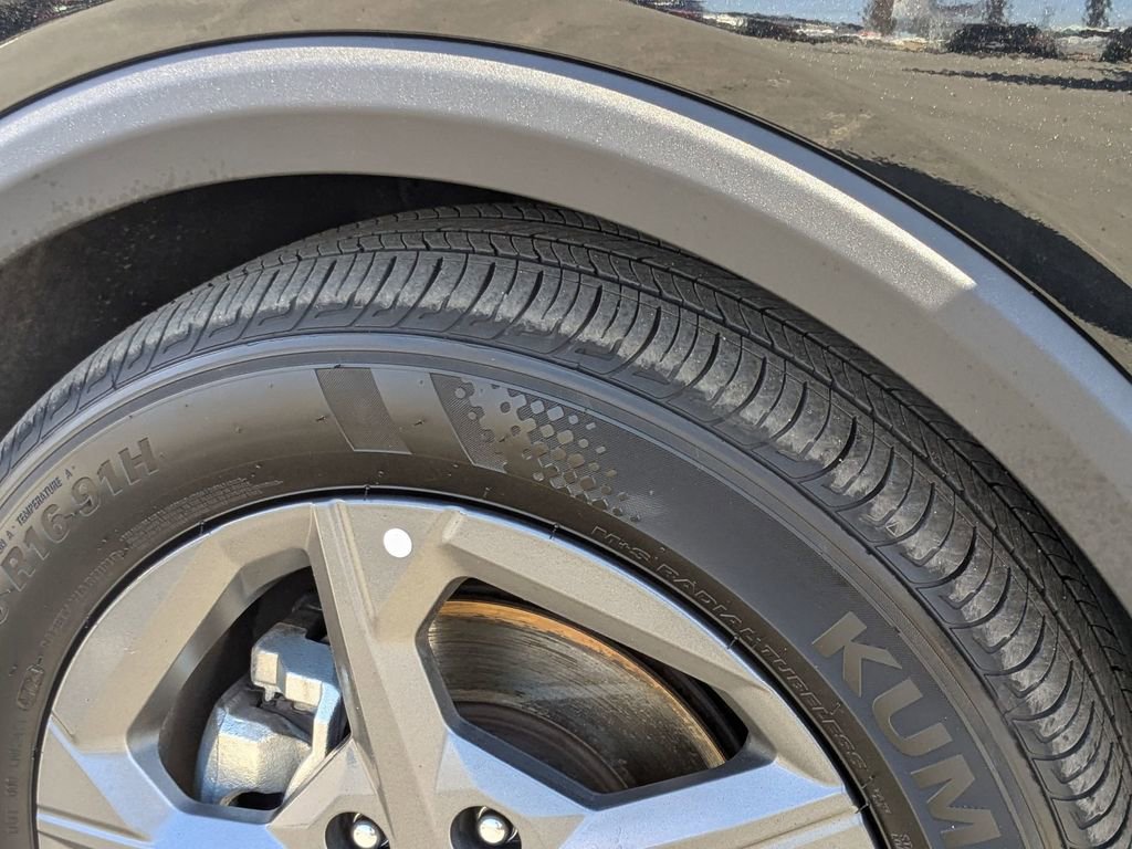 Used 2025 Kia K4 LXS image 30