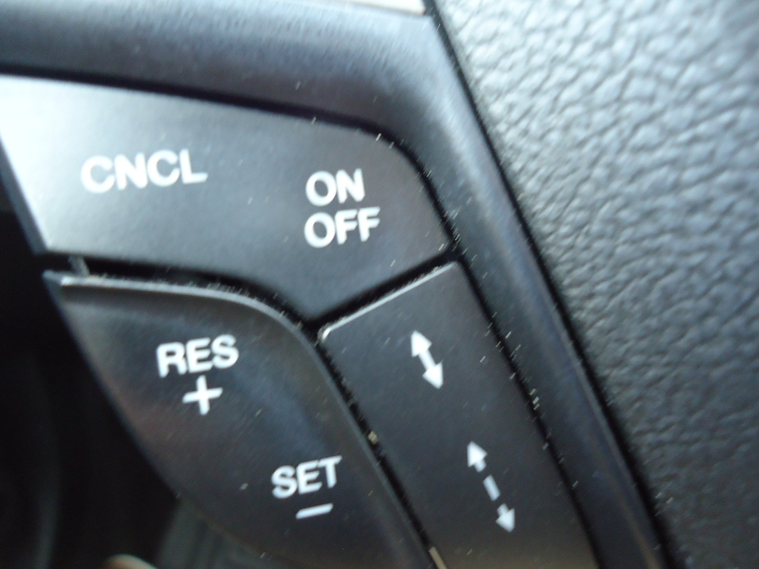 Used 2020 Ford Fusion SEL FWD image 25