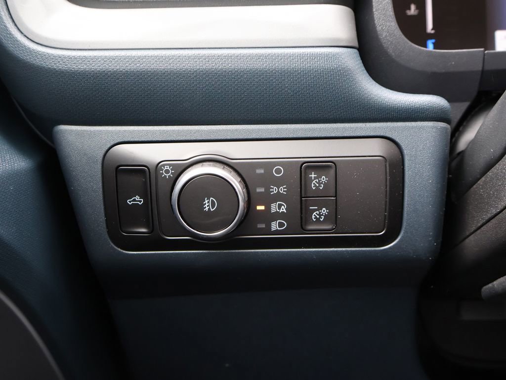 New 2026 Ford Maverick Lobo image 31