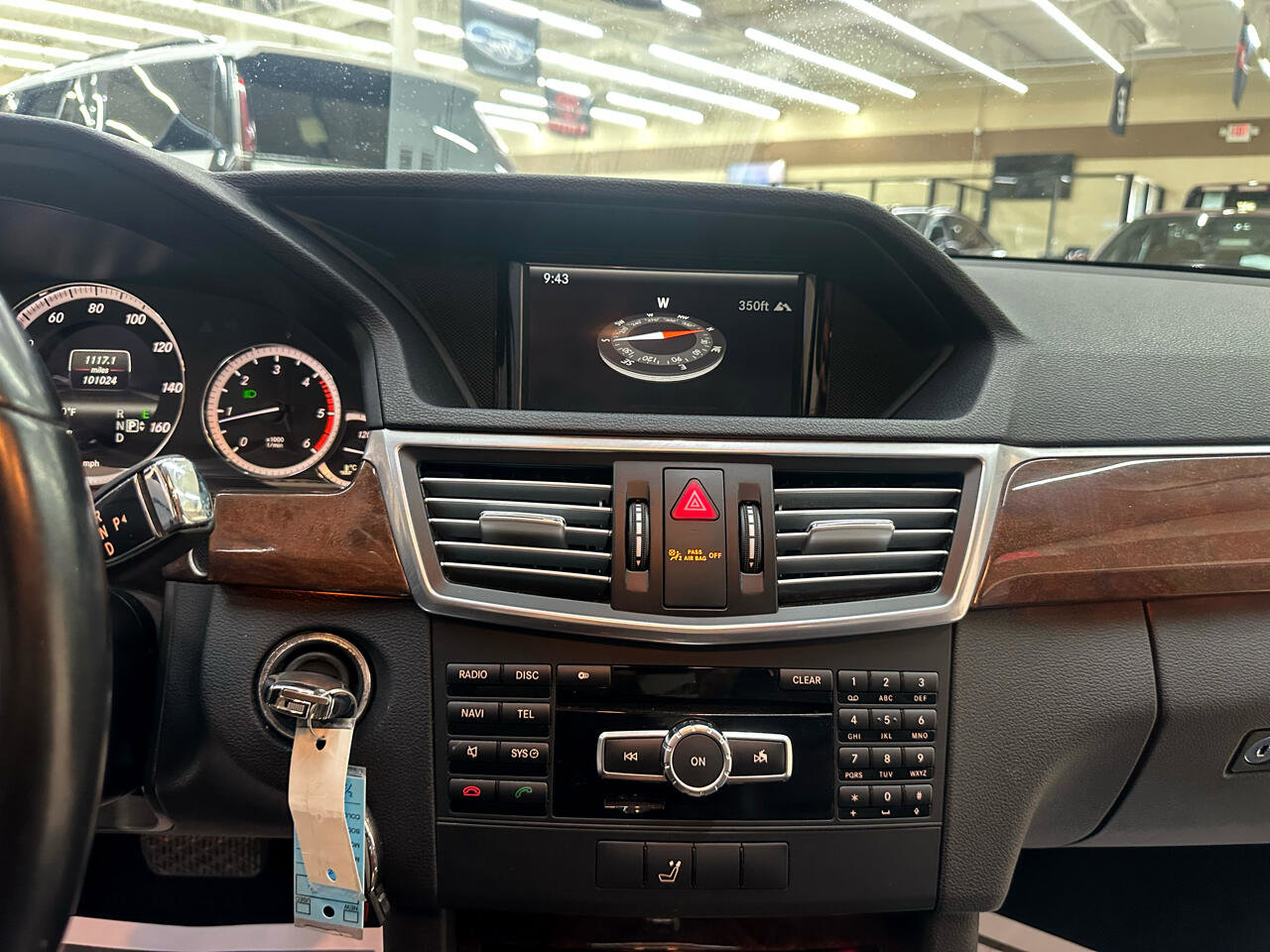 Used 2013 Mercedes-Benz E 350 BlueTEC Sedan image 26