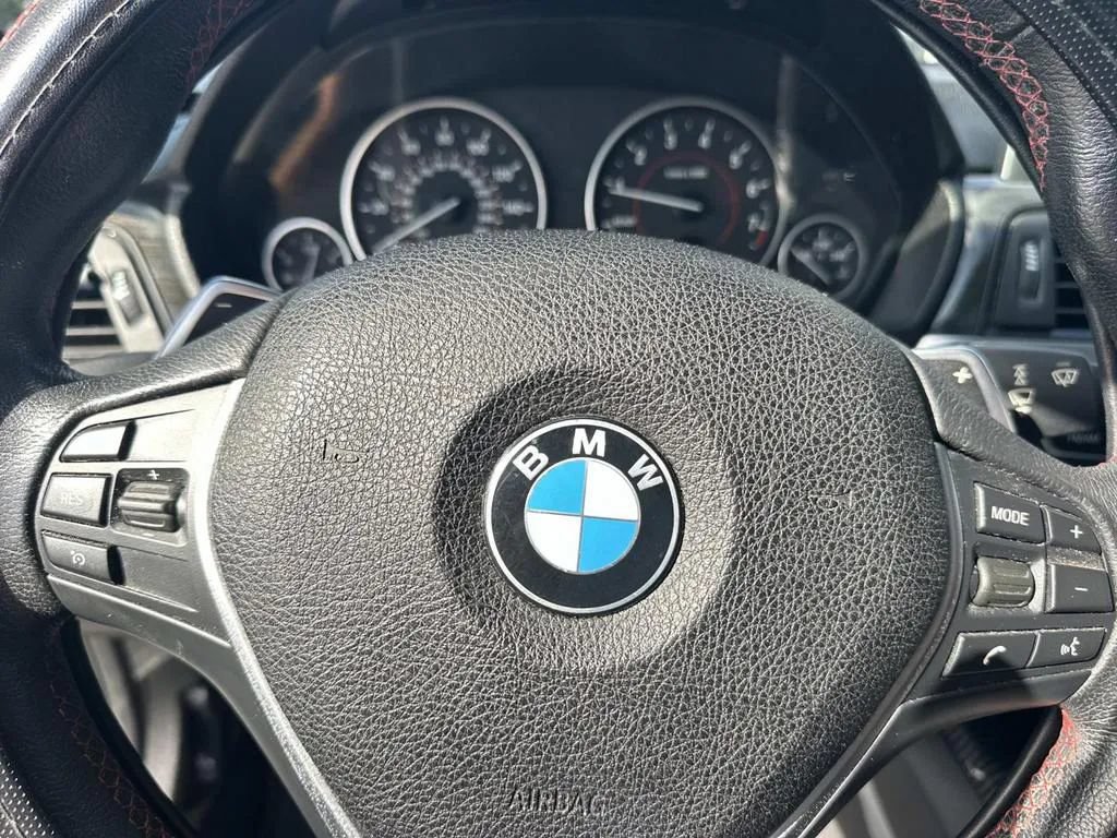Used 2015 BMW 328i Sedan RWD image 22