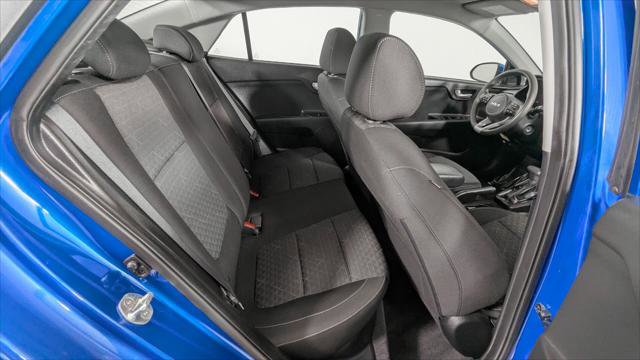 Used 2022 Kia Rio S image 21