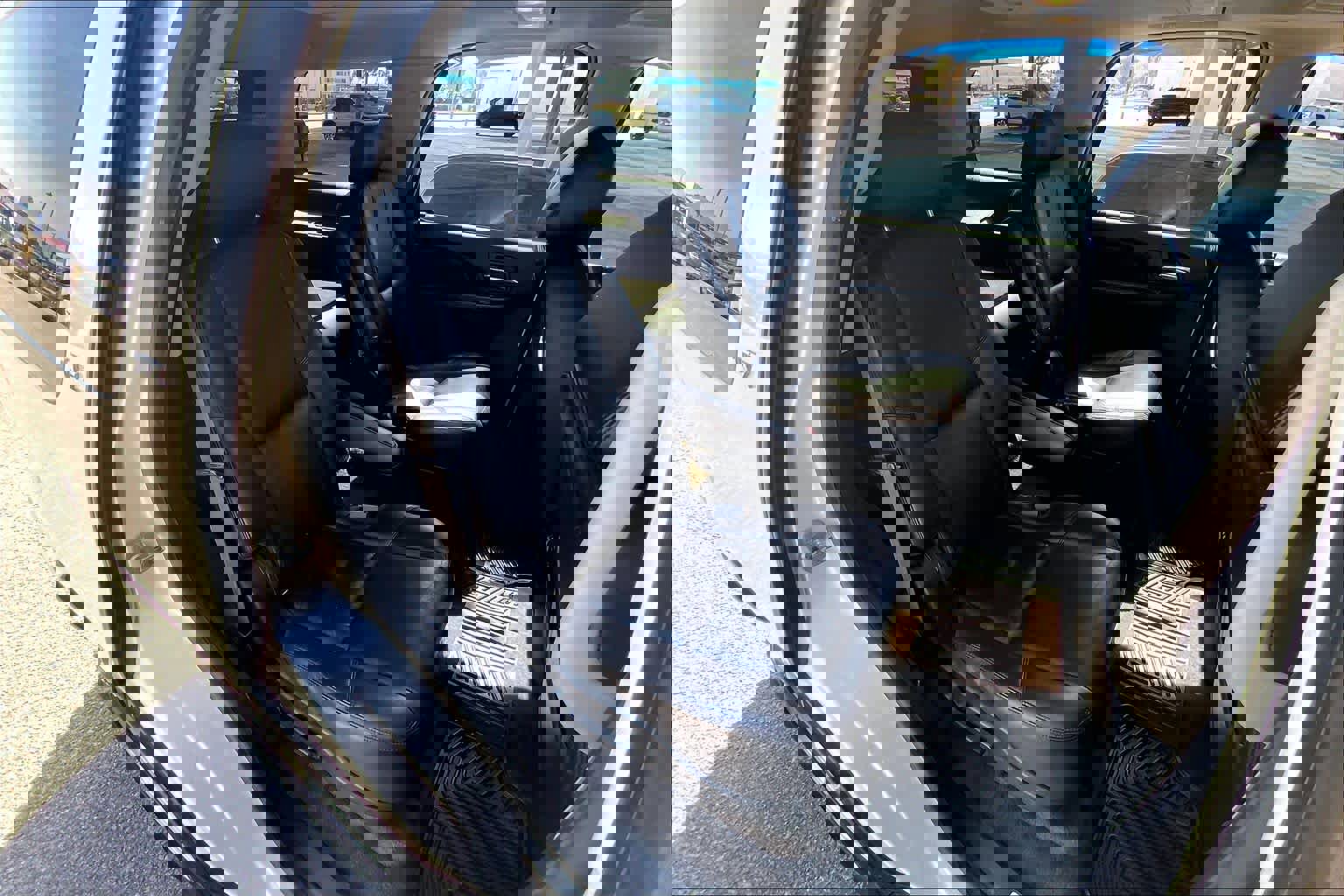 Used 2010 Chevrolet Tahoe LTZ image 19