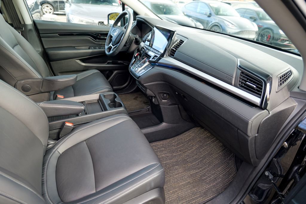 Used 2023 Honda Odyssey Touring image 39