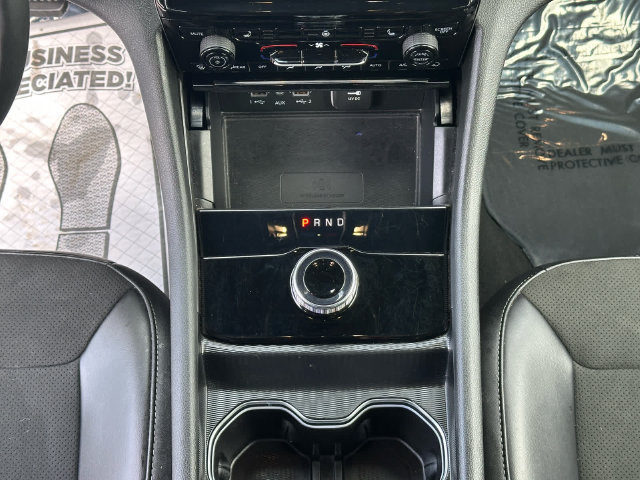 Used 2025 Jeep Grand Cherokee Altitude AWD/4WD image 18