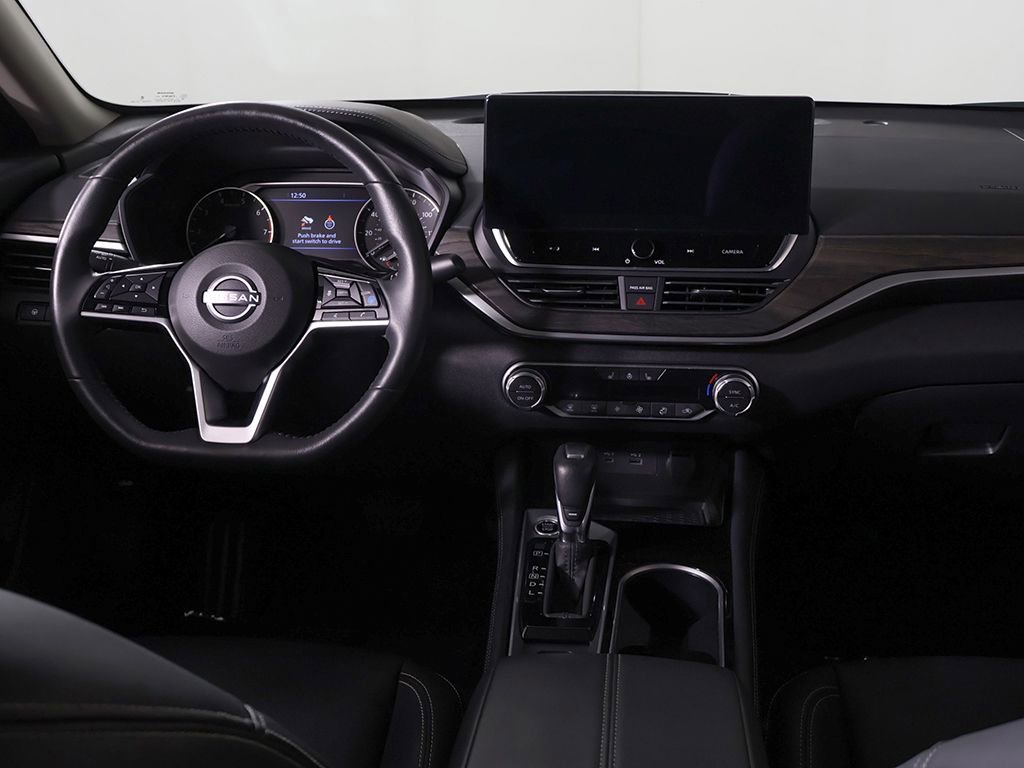 Used 2024 Nissan Altima 2.5 SL FWD image 33