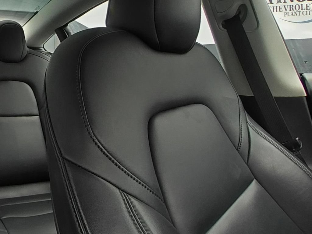 Used 2023 Tesla Model 3 Standard Range RWD image 11