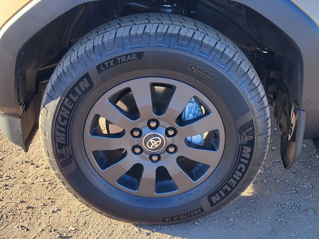 Used 2025 Toyota Land Cruiser image 10