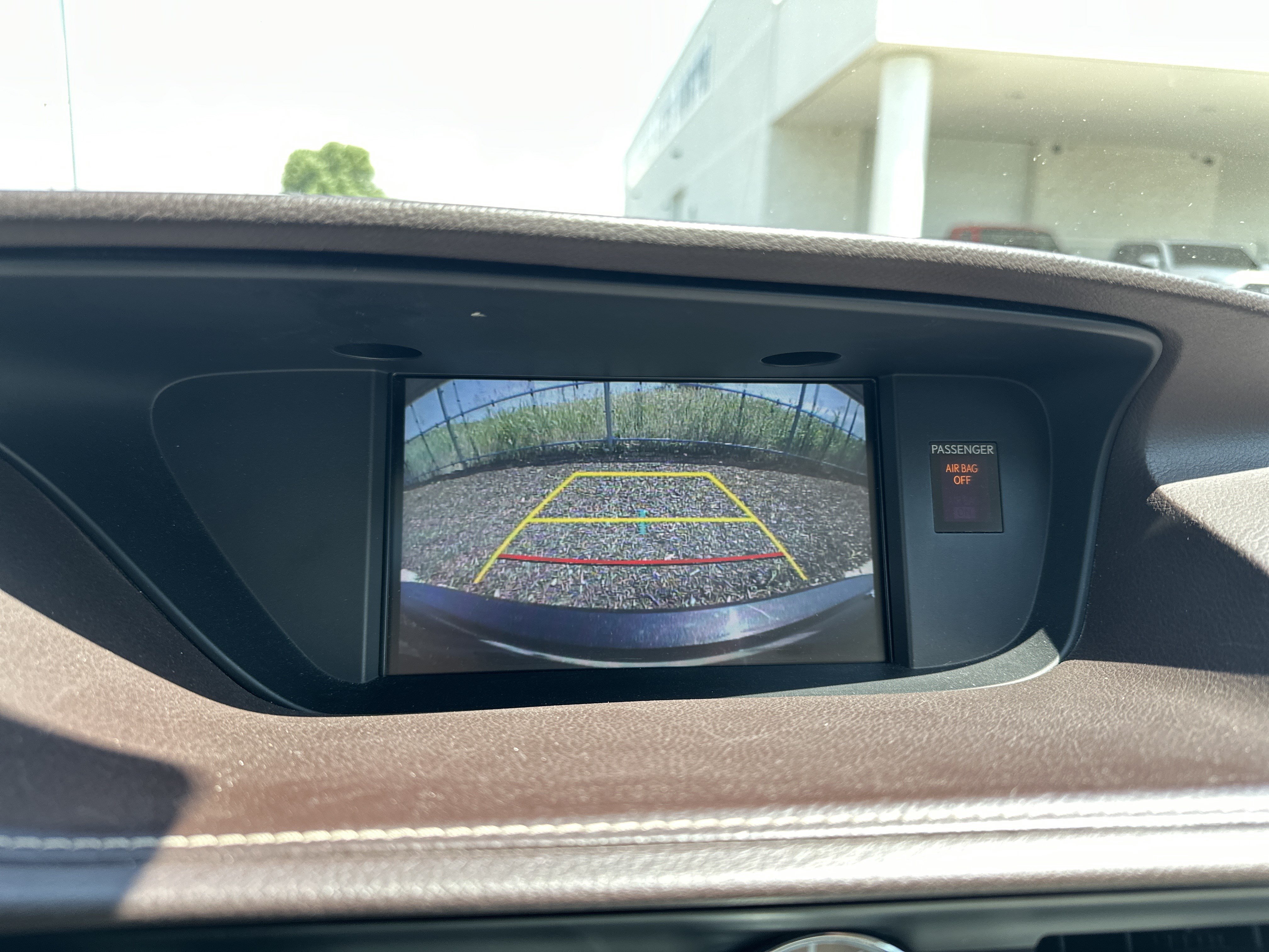 Used 2017 Lexus ES 350 w/ Premium Package FWD image 13