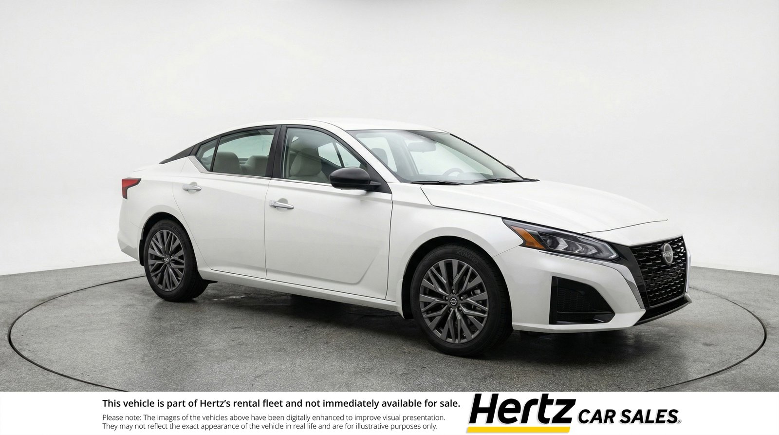 Used 2025 Nissan Altima 2.5 SV image 1