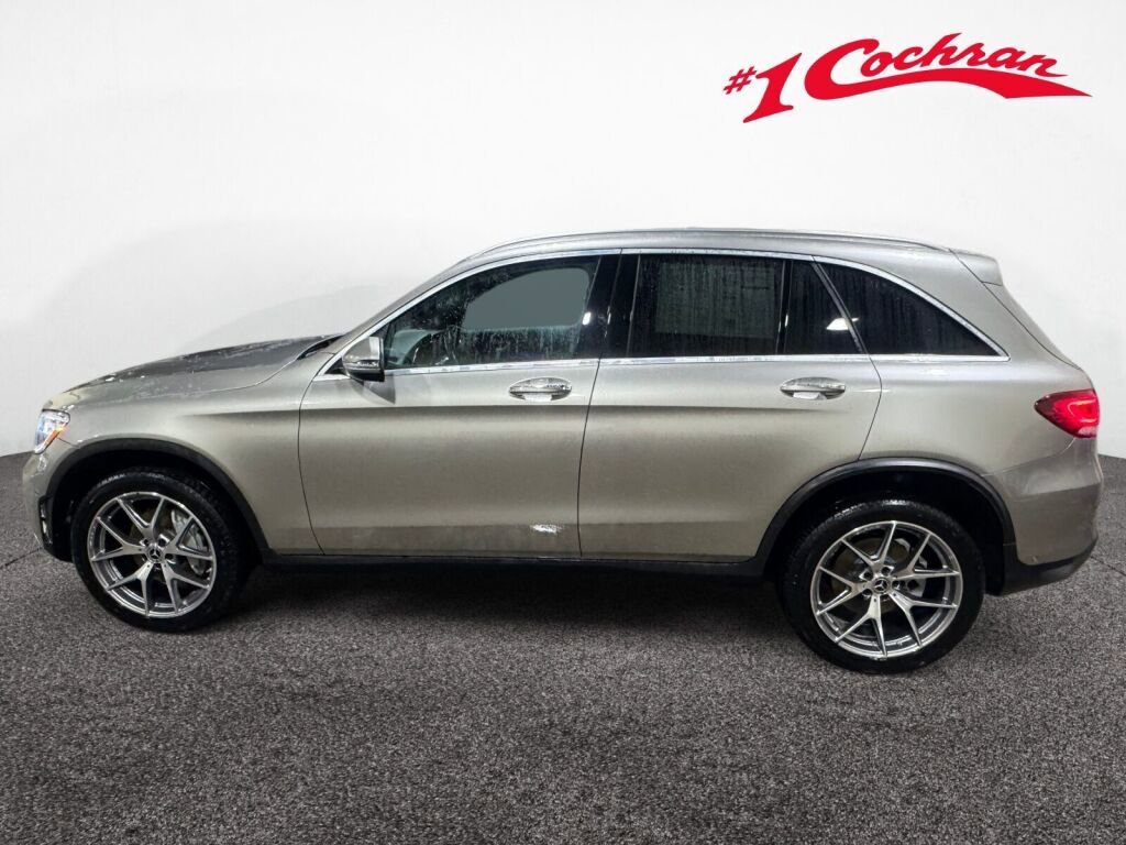Used 2021 Mercedes-Benz GLC 300 4MATIC image 16