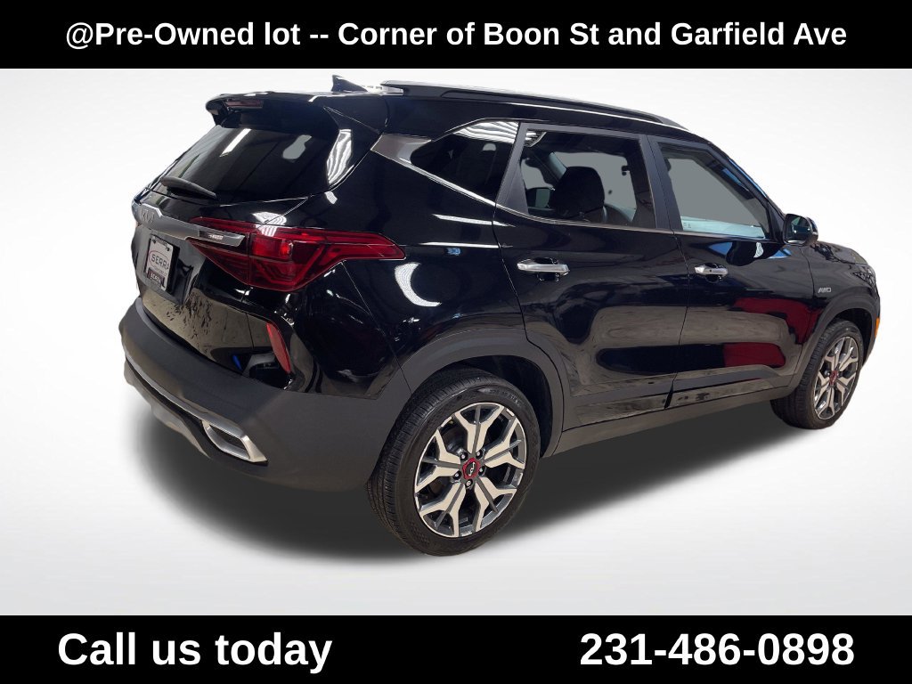 Used 2023 Kia Seltos SX AWD/4WD image 7