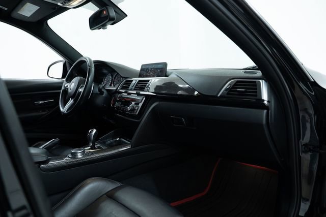 Used 2016 BMW M3 image 28