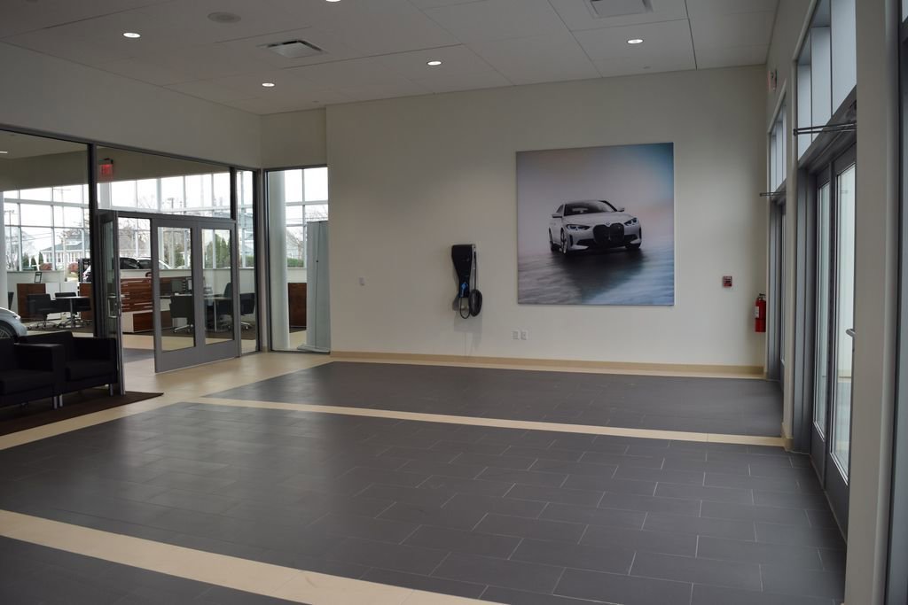 Used 2023 BMW 530i xDrive w/ Premium Package image 45