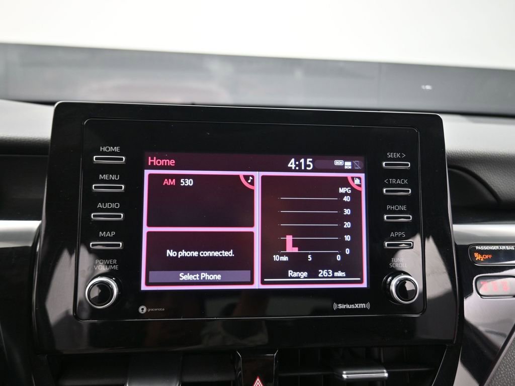 Used 2021 Toyota Camry SE image 10