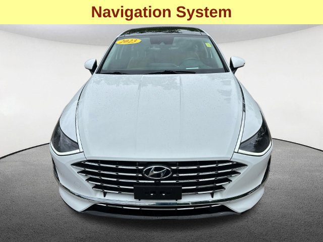 Used 2023 Hyundai Sonata Limited w/ Cargo Package FWD image 4