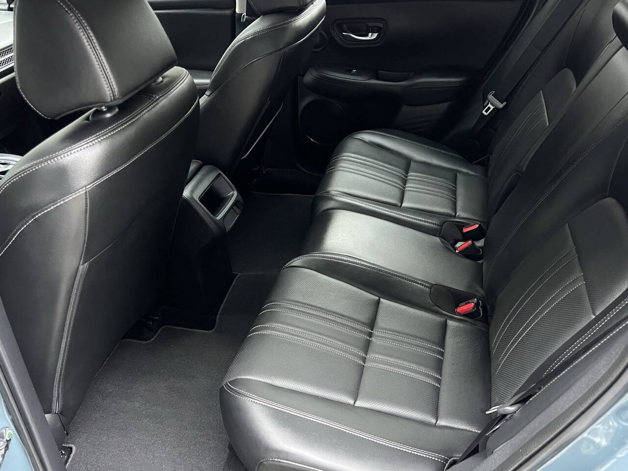 Used 2025 Honda HR-V EX-L image 17