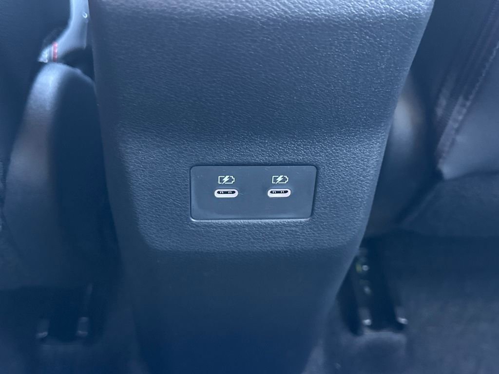 New 2026 Nissan Kicks SR w/ Illumination Package image 15