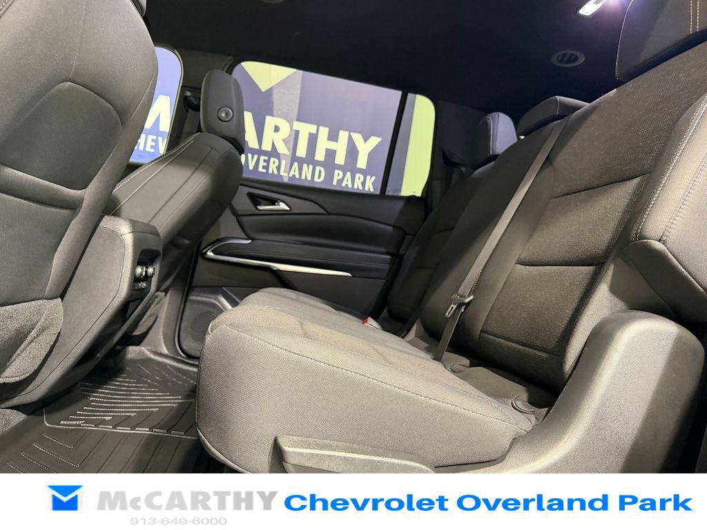 Used 2024 Chevrolet Traverse LS w/ Midnight/Sport Edition FWD image 24