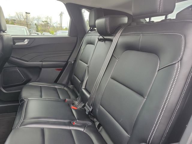 Certified 2023 Ford Escape Platinum AWD/4WD image 26