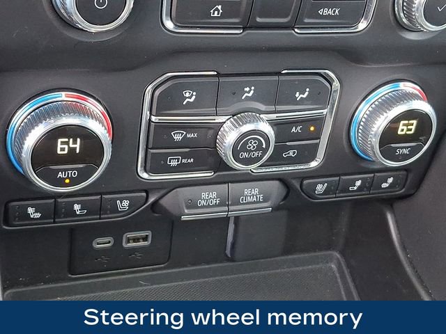 Used 2024 GMC Yukon AT4 w/ AT4 Premium Plus Package AWD/4WD image 14