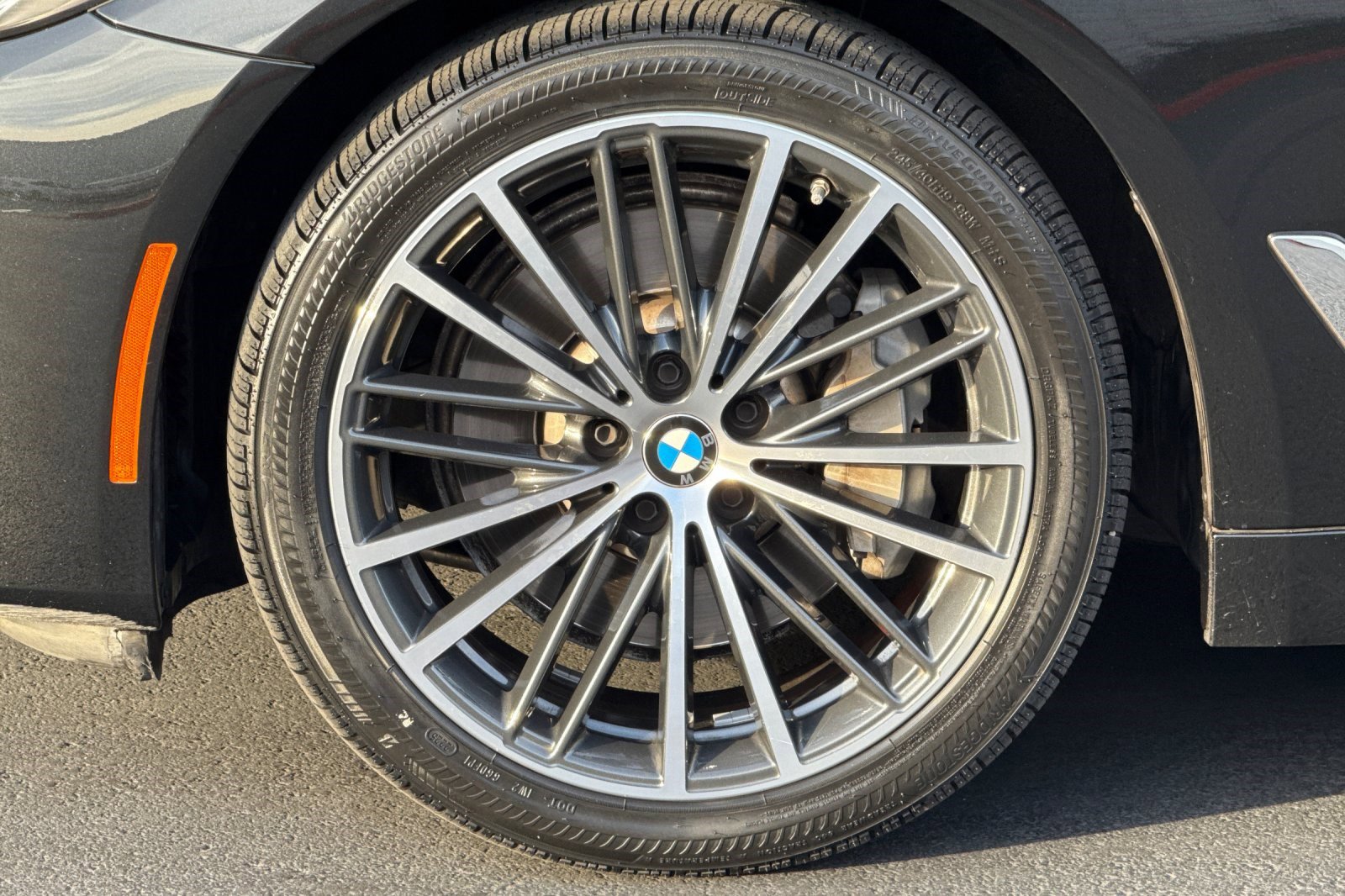 Certified 2023 BMW 530i w/ Premium Package image 36