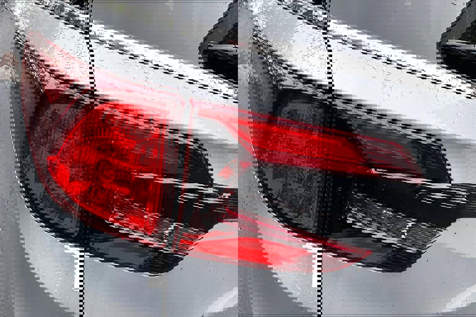 New 2026 Honda Odyssey Touring image 12