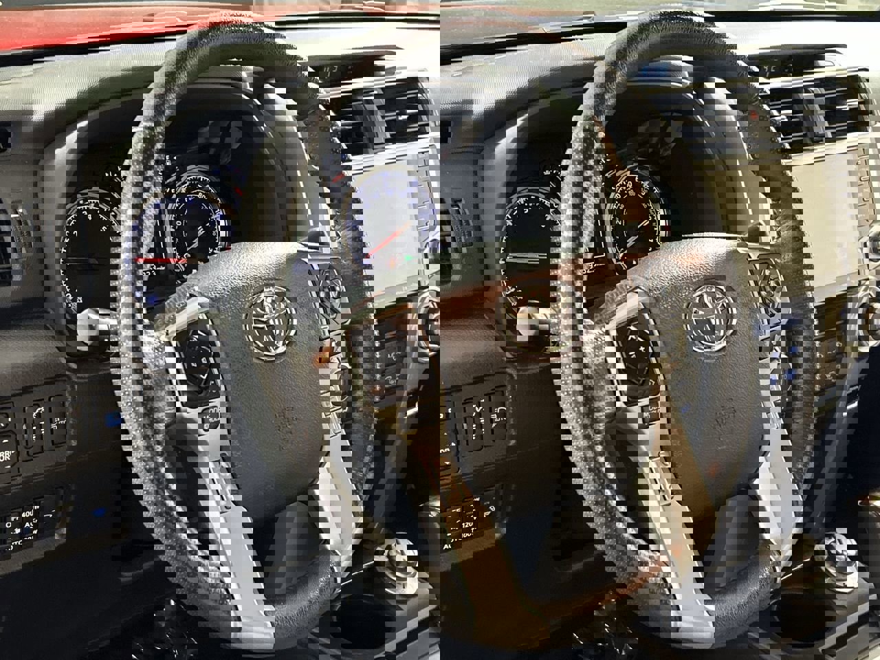 Used 2023 Toyota 4Runner Limited image 14